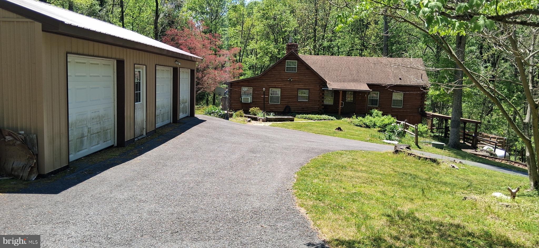 305 HANNA KURTZ ROAD