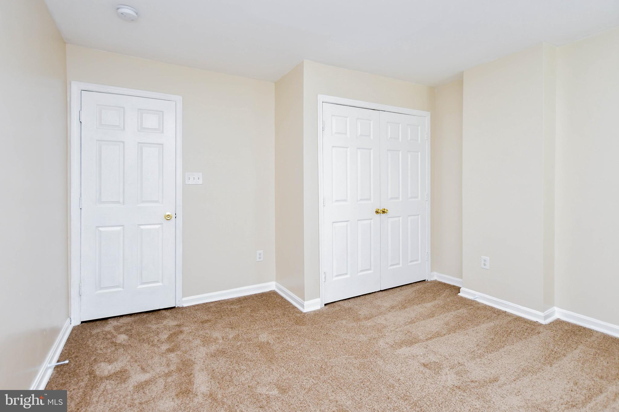 GAY STREET - Residential Lease