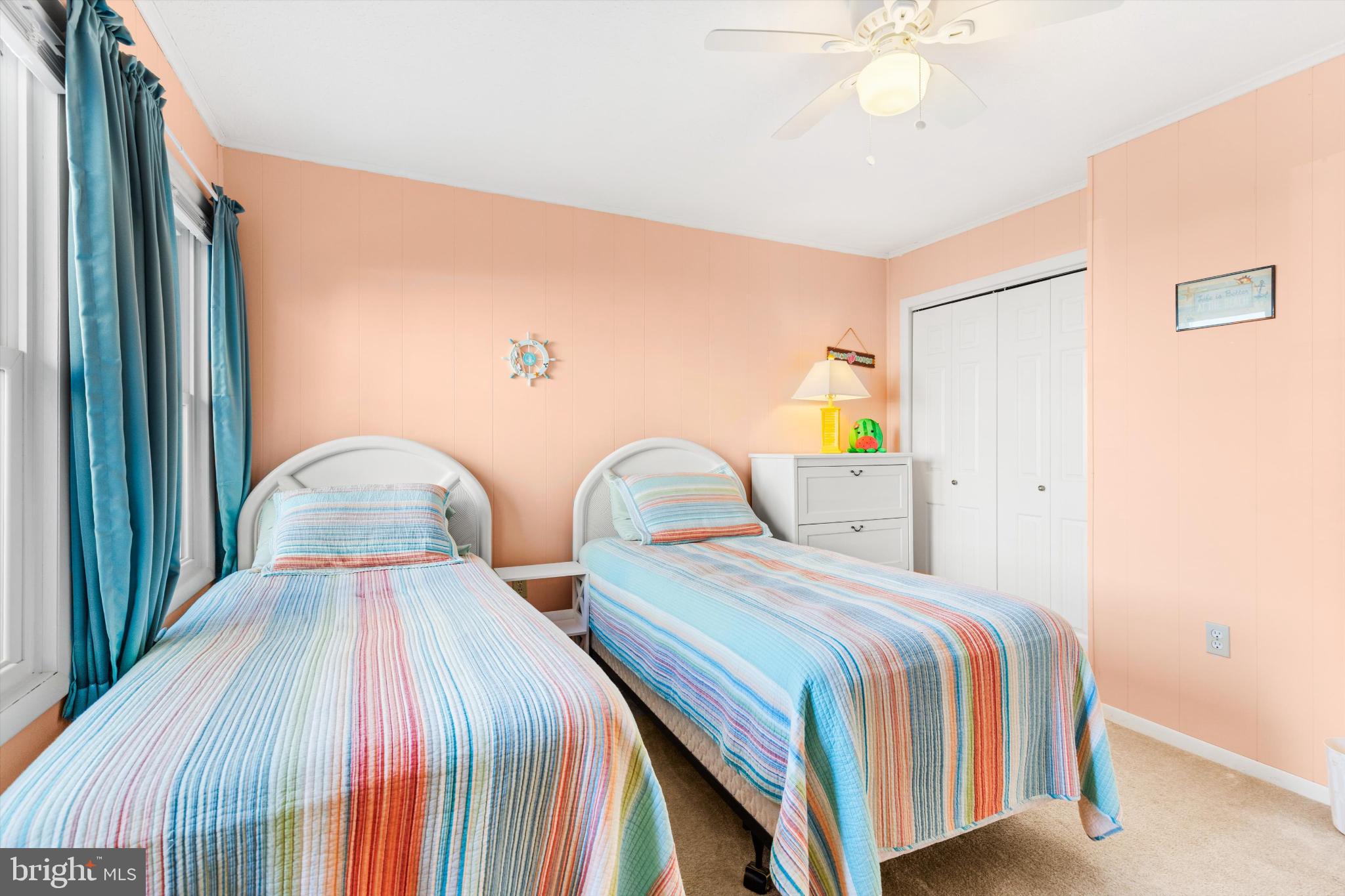 HITCHENS & TRIMPER - Residential