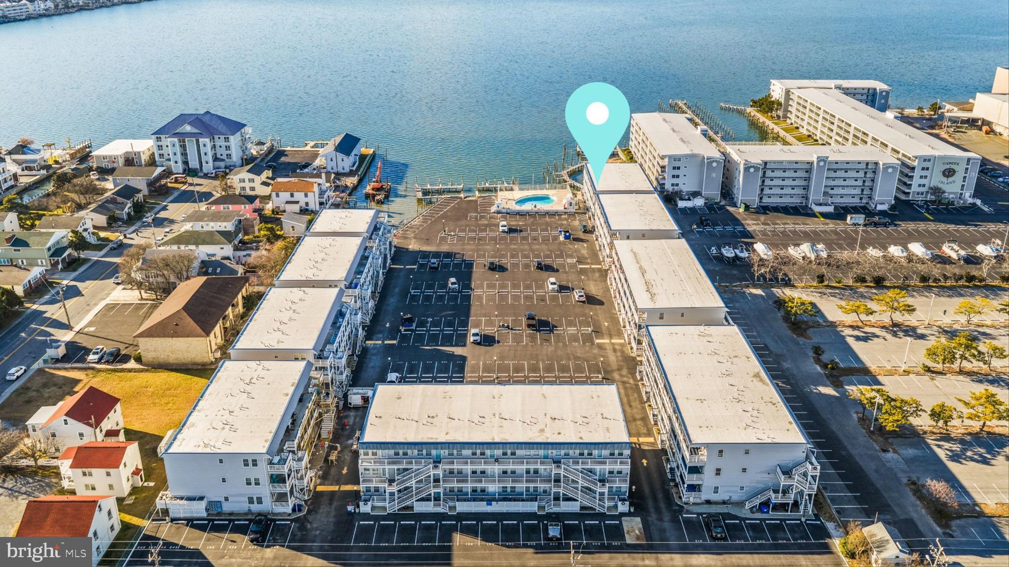 HITCHENS & TRIMPER - Residential