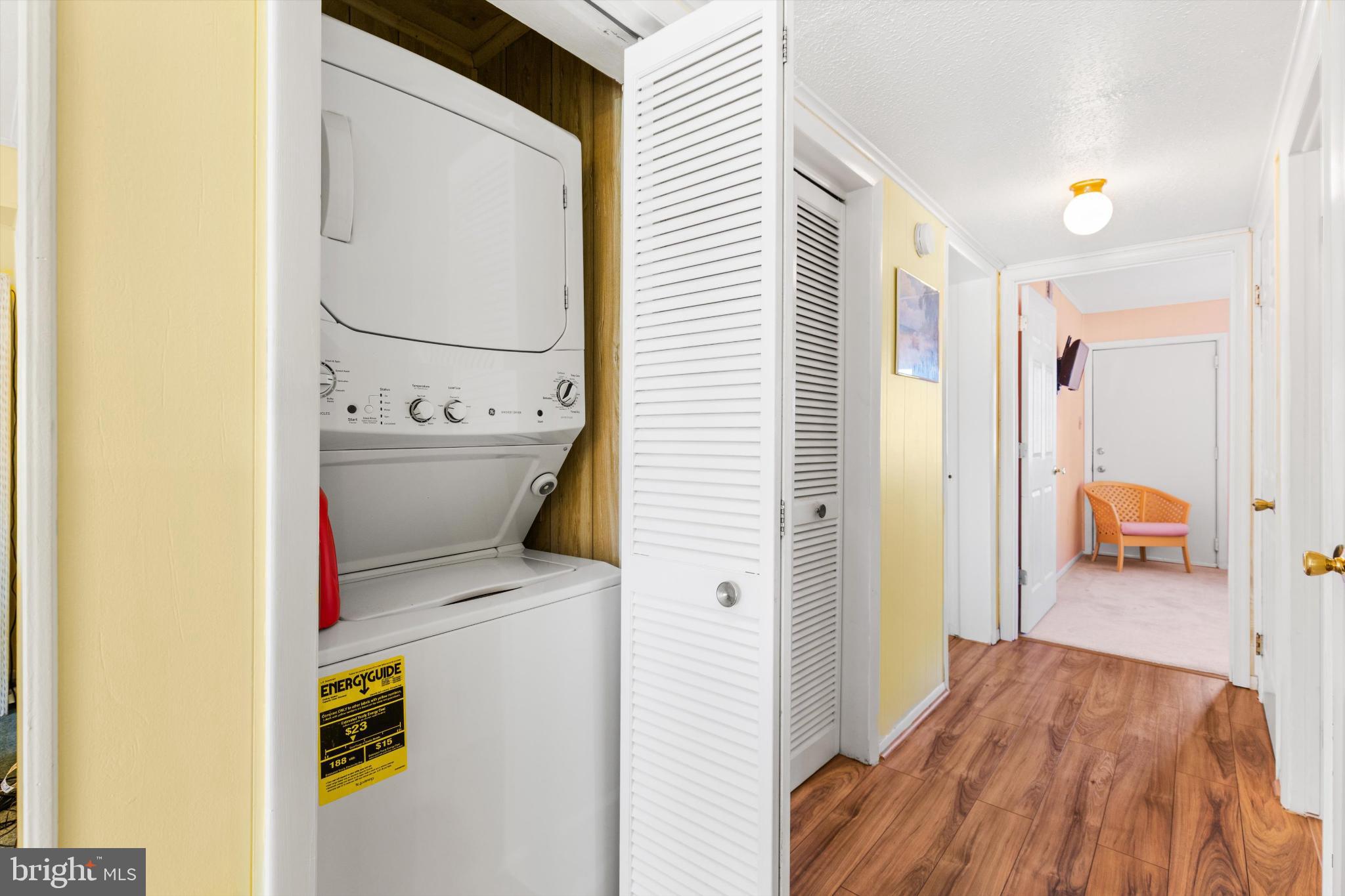 HITCHENS & TRIMPER - Residential