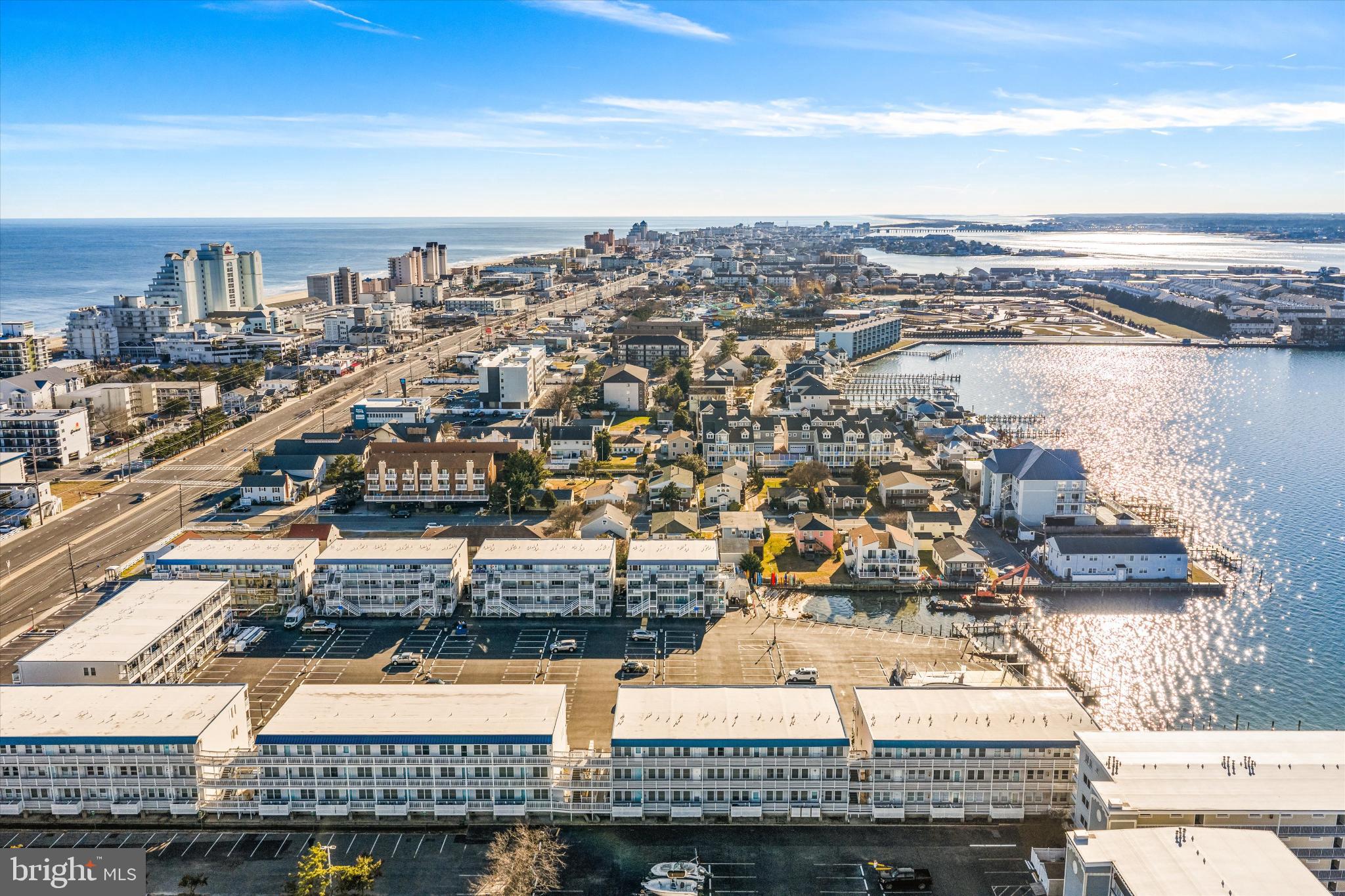 HITCHENS & TRIMPER - Residential