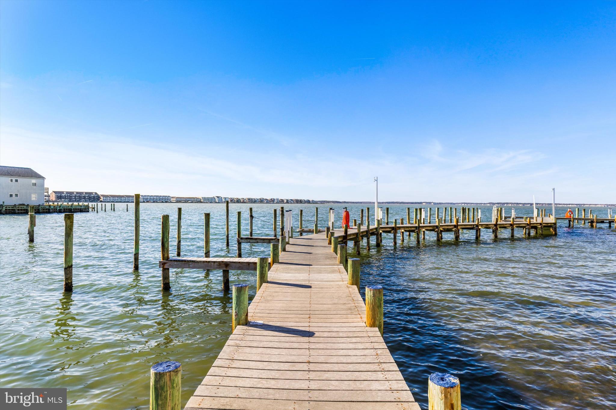 HITCHENS & TRIMPER - Residential