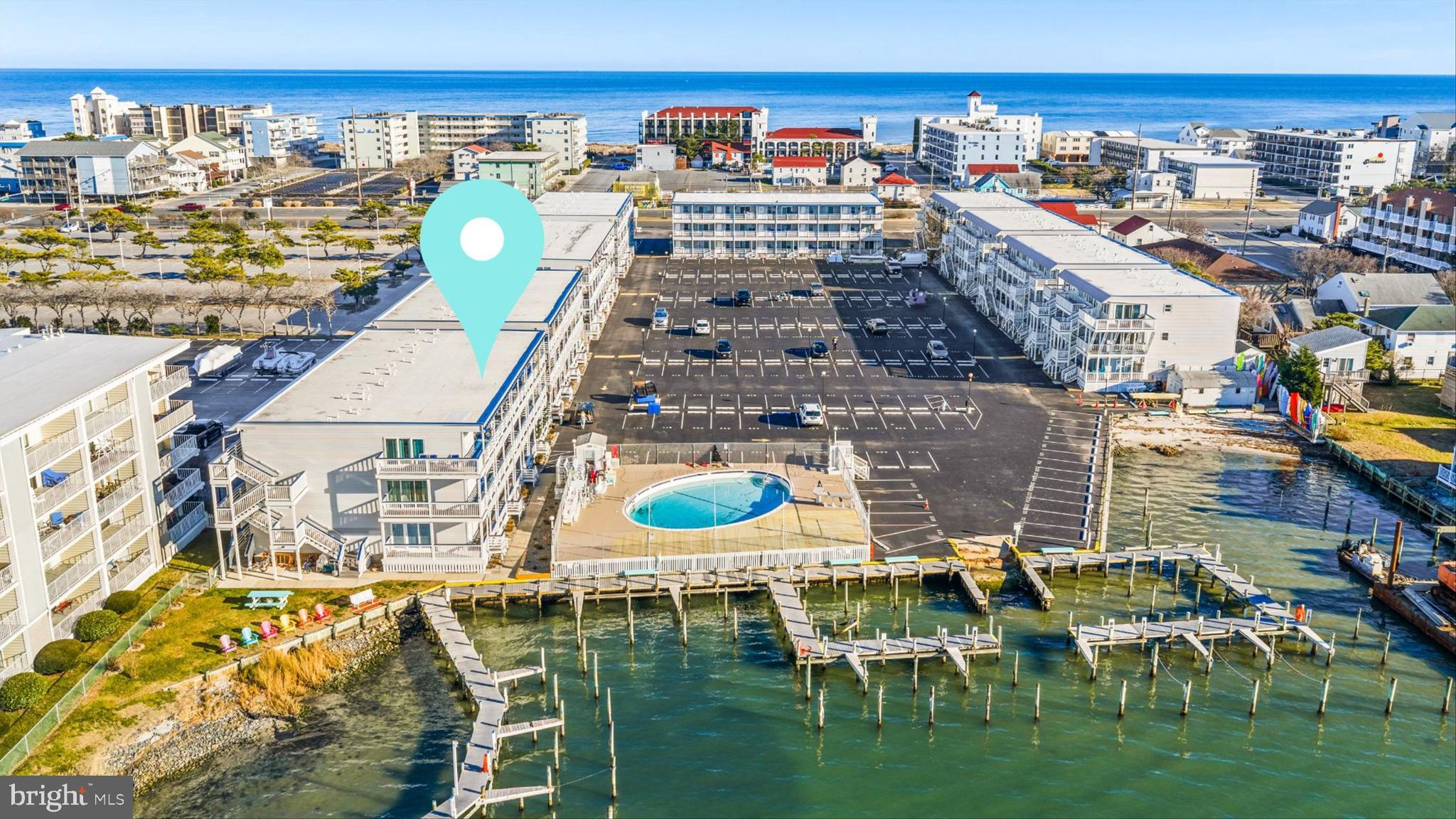 HITCHENS & TRIMPER - Residential