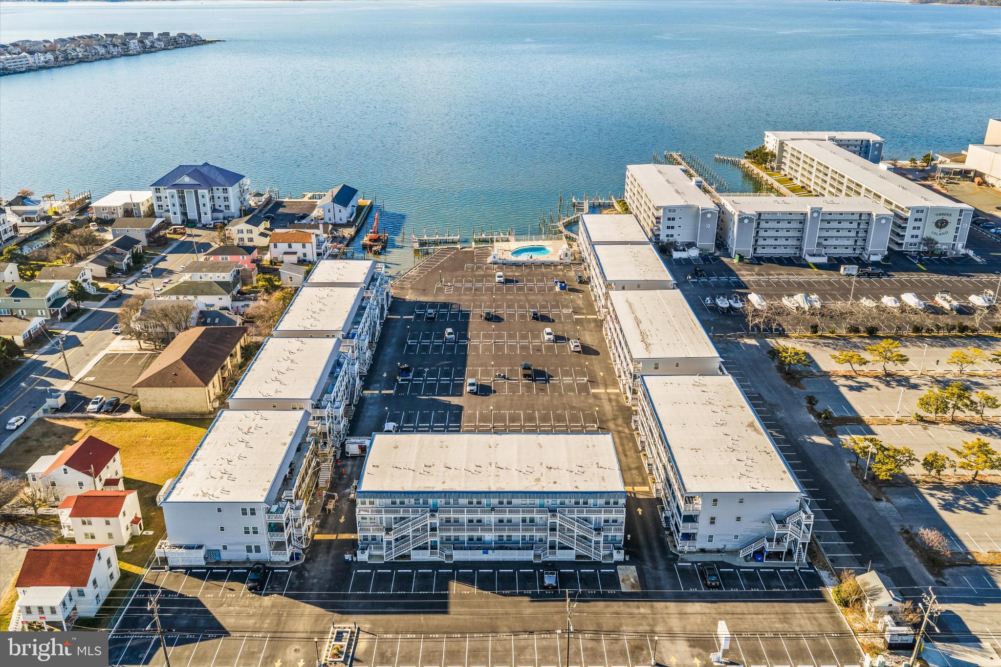 HITCHENS & TRIMPER - Residential