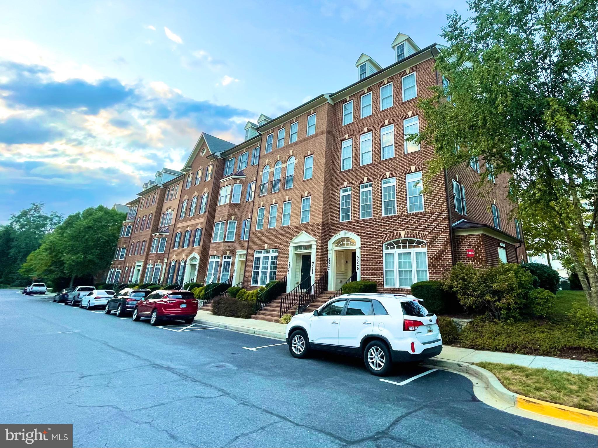 VILLAGES OF URBANA - Residential