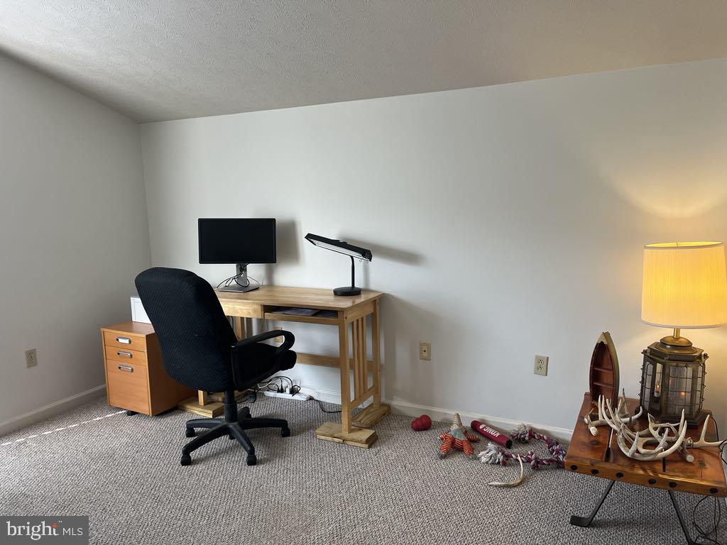 RUSHING RIVER FARMS - Residential