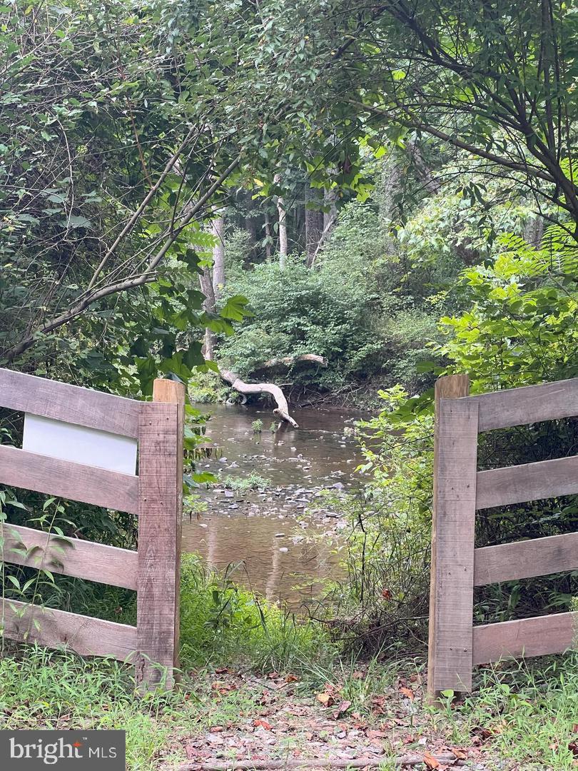 RUSHING RIVER FARMS - Residential