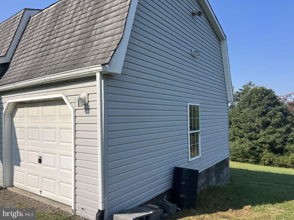 RUSHING RIVER FARMS - Residential