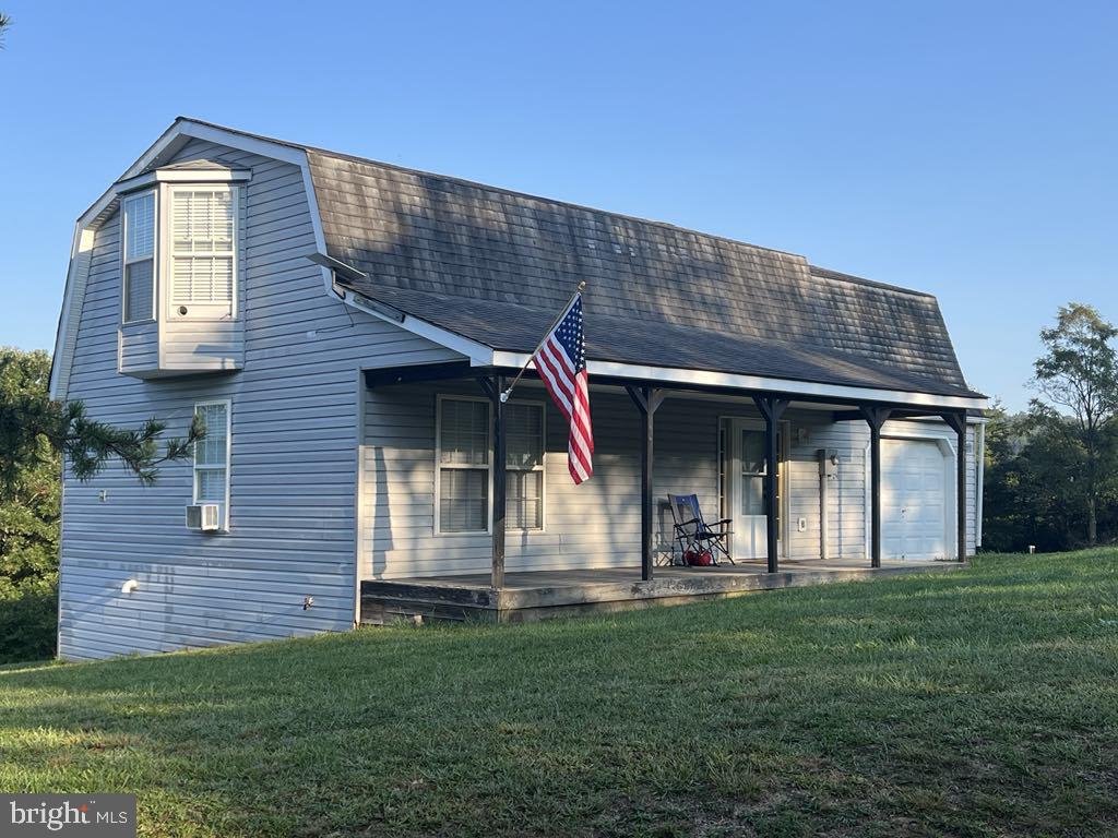 RUSHING RIVER FARMS - Residential