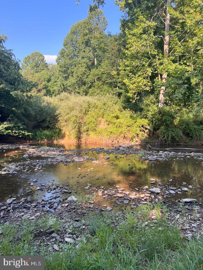 RUSHING RIVER FARMS - Residential