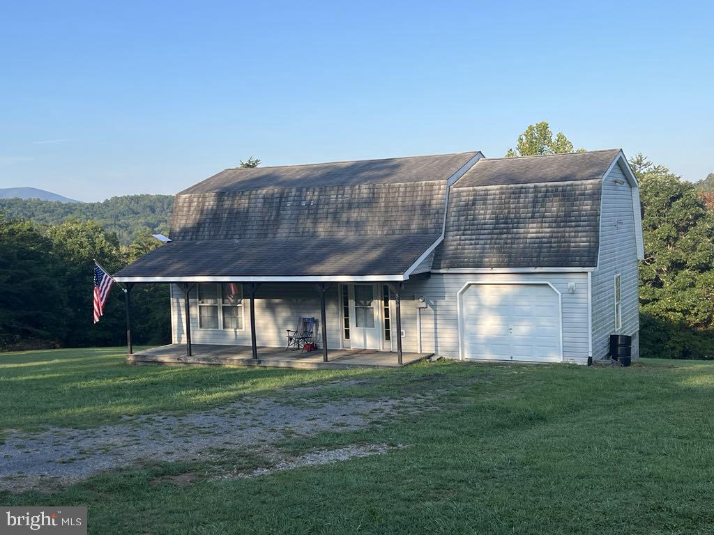 RUSHING RIVER FARMS - Residential