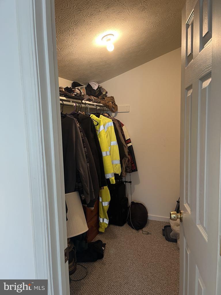 RUSHING RIVER FARMS - Residential