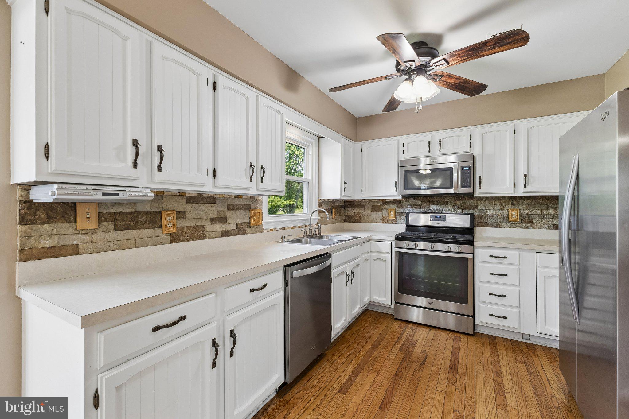 3574 ARMFIELD FARM DRIVE