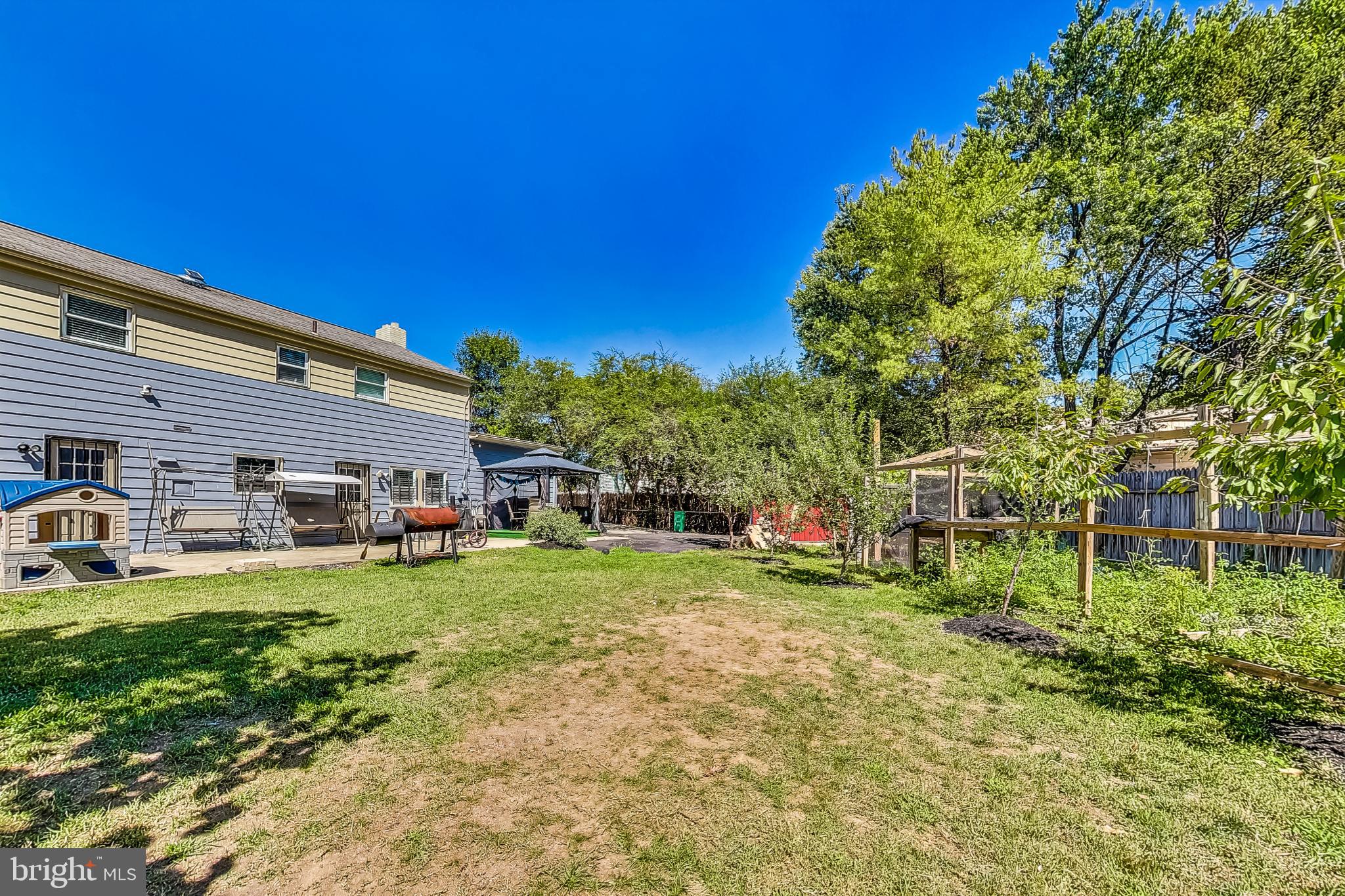 KNOLLWOOD - Residential