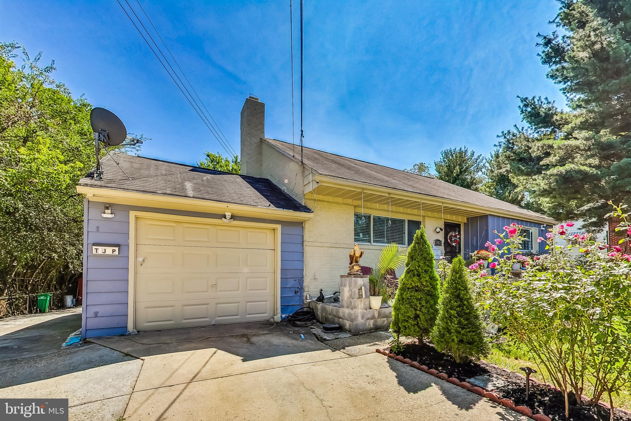 KNOLLWOOD - Residential