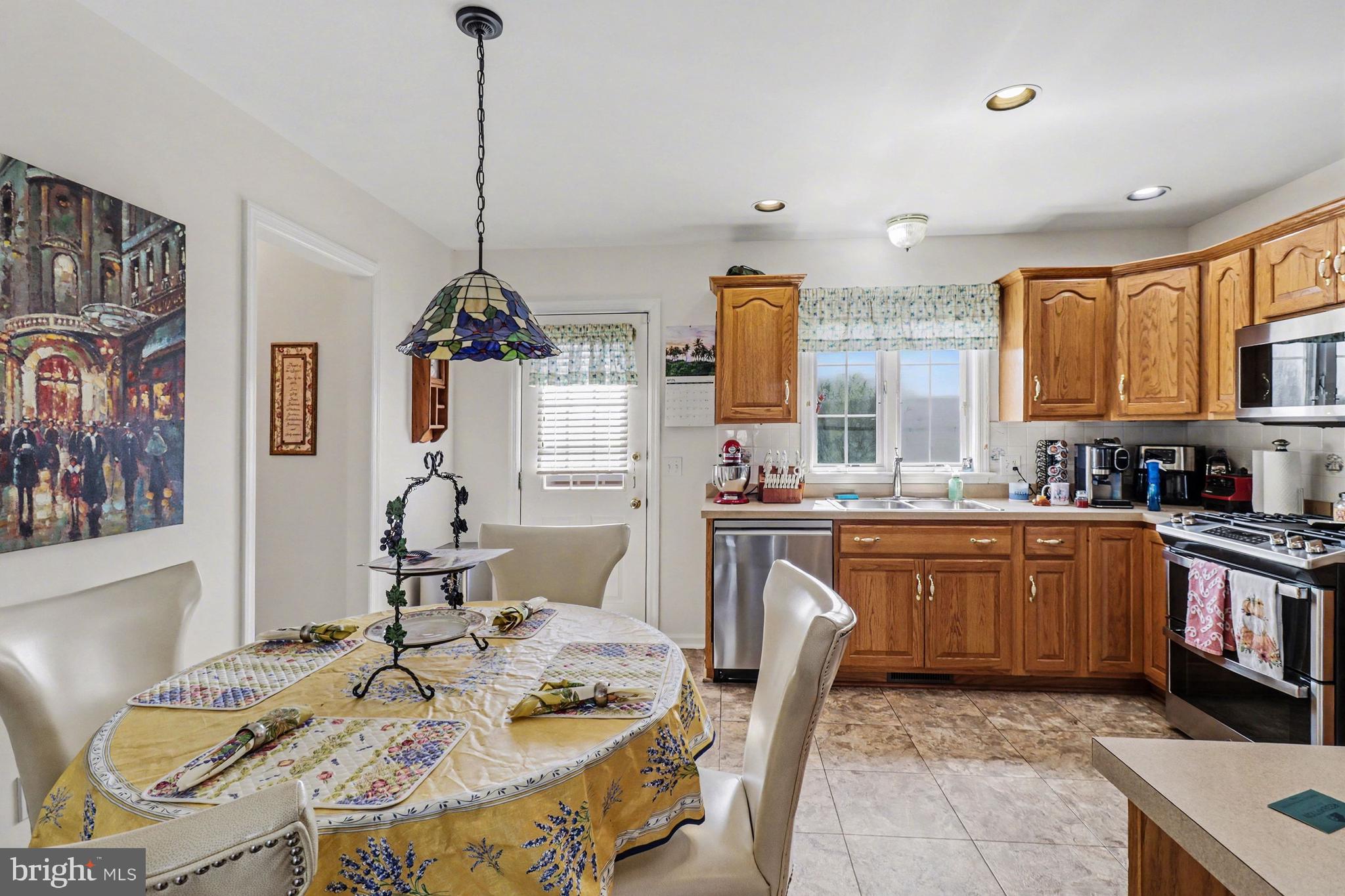 JACOBS CREEK - Residential