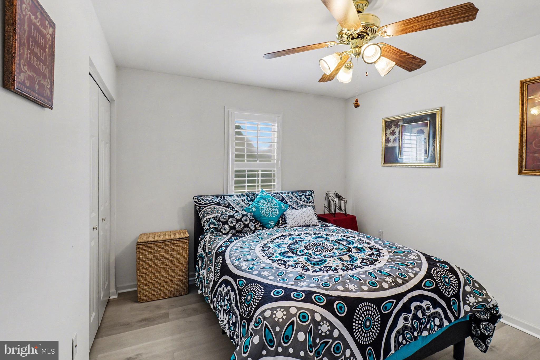 JACOBS CREEK - Residential