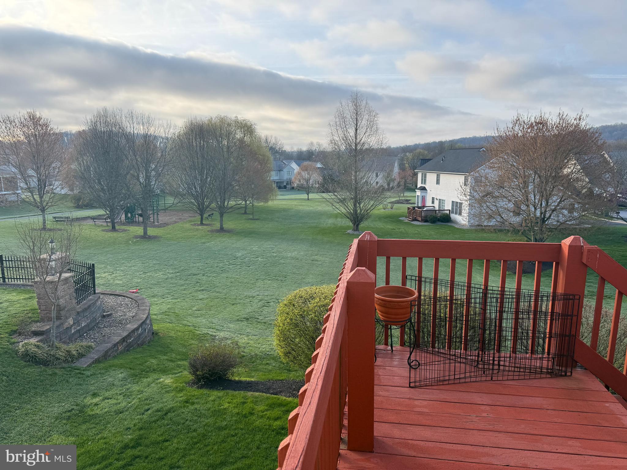 JACOBS CREEK - Residential