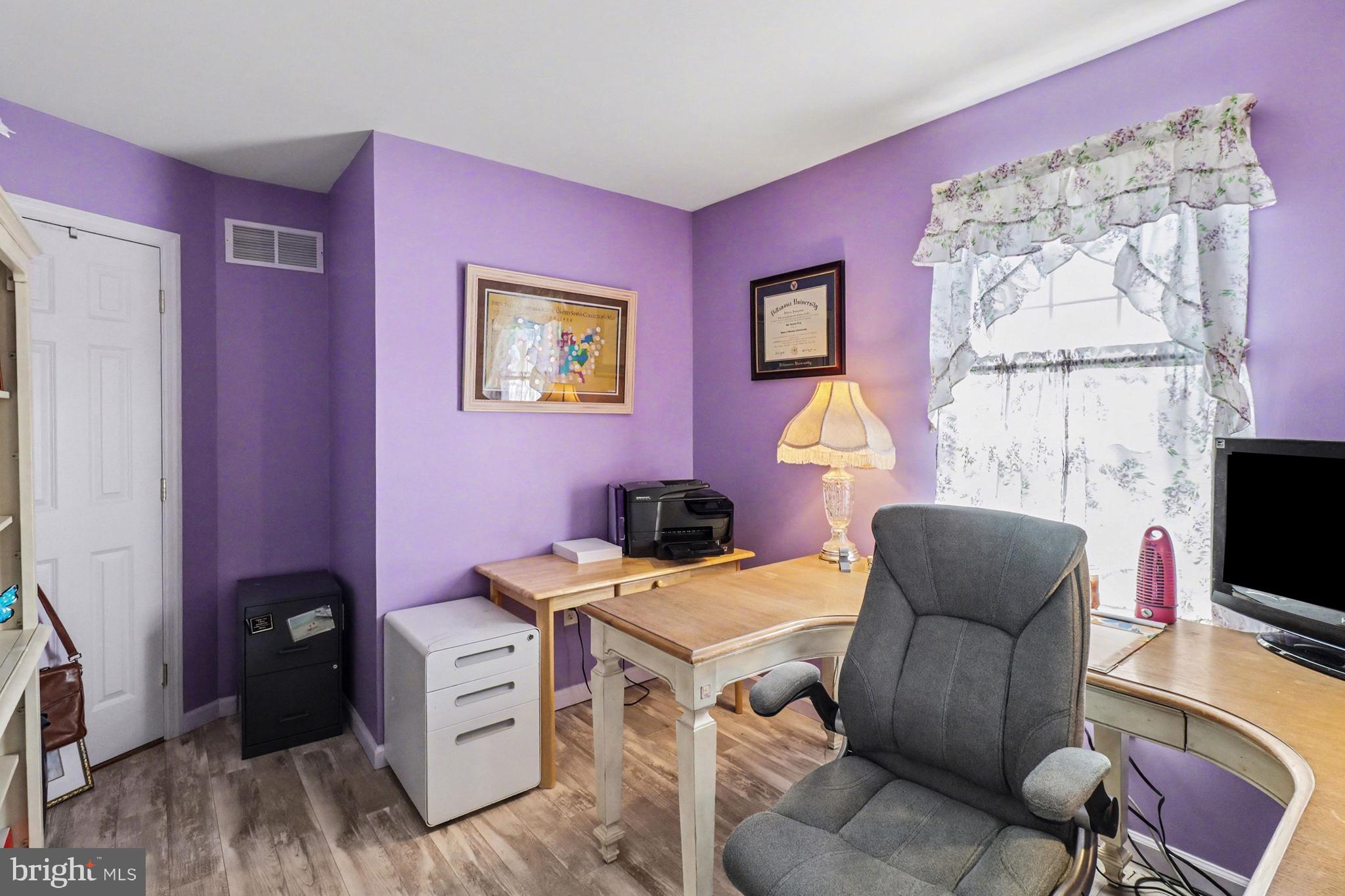 JACOBS CREEK - Residential