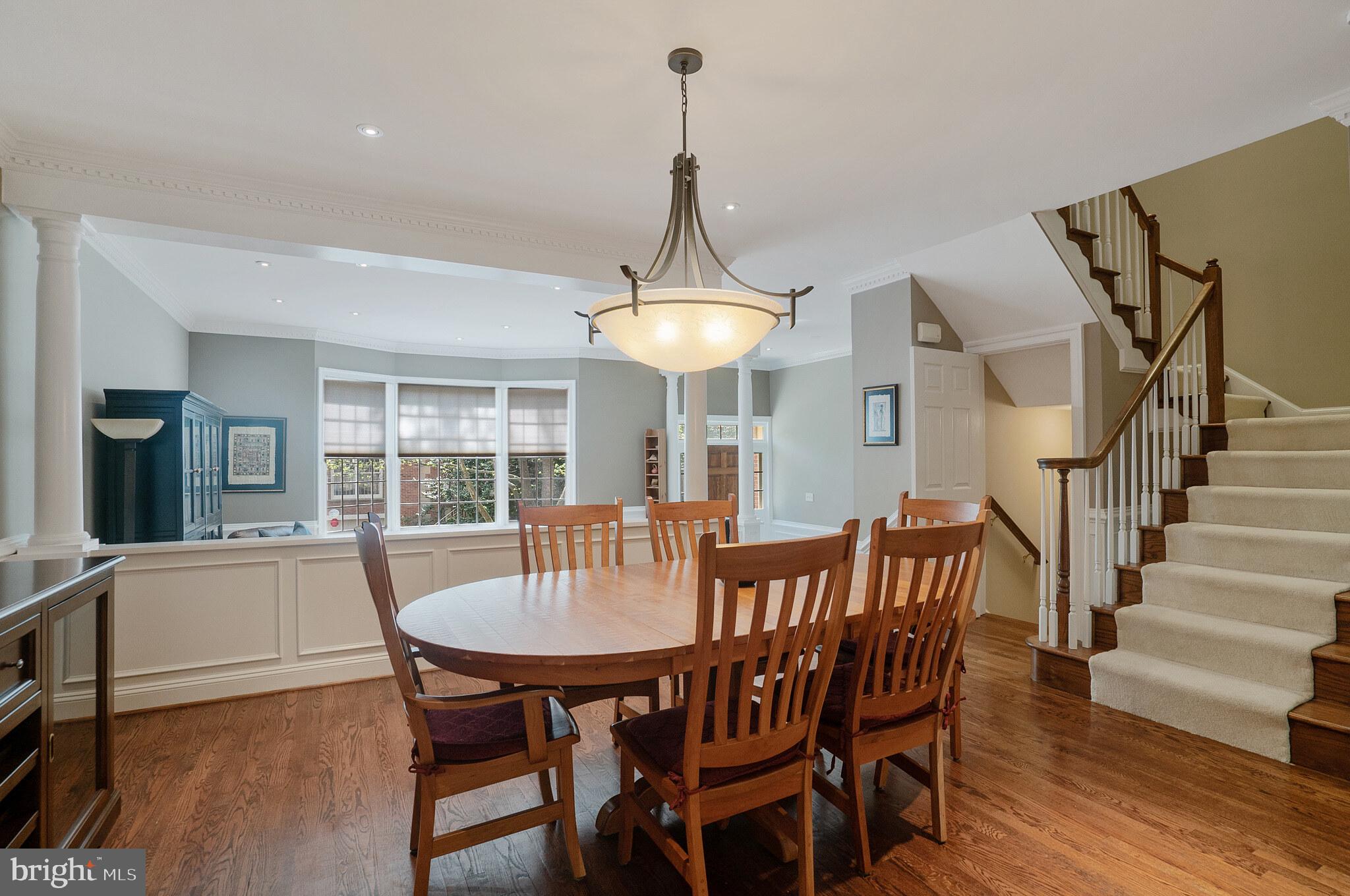 GRESHAM PLACE - Residential