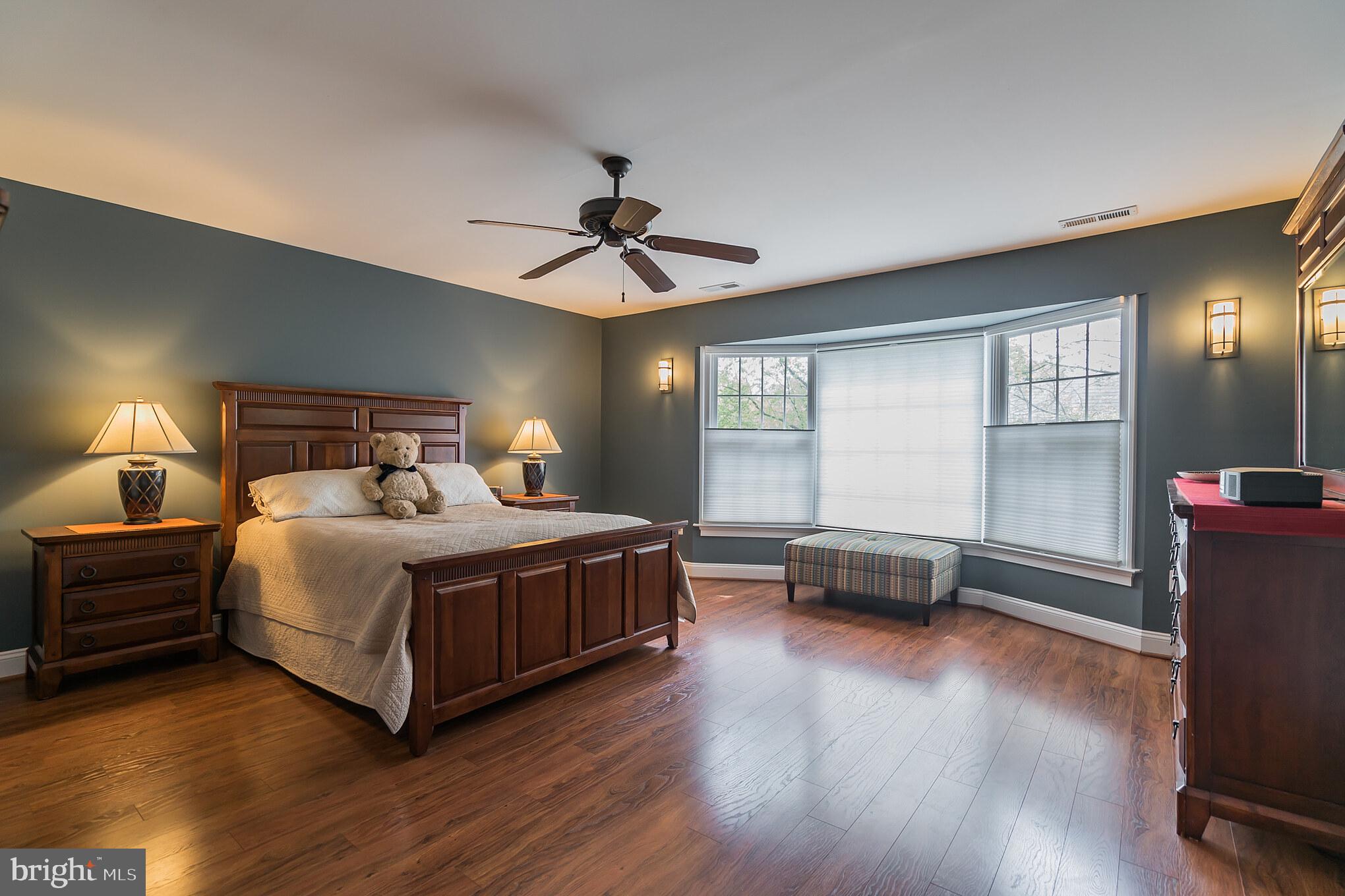 GRESHAM PLACE - Residential