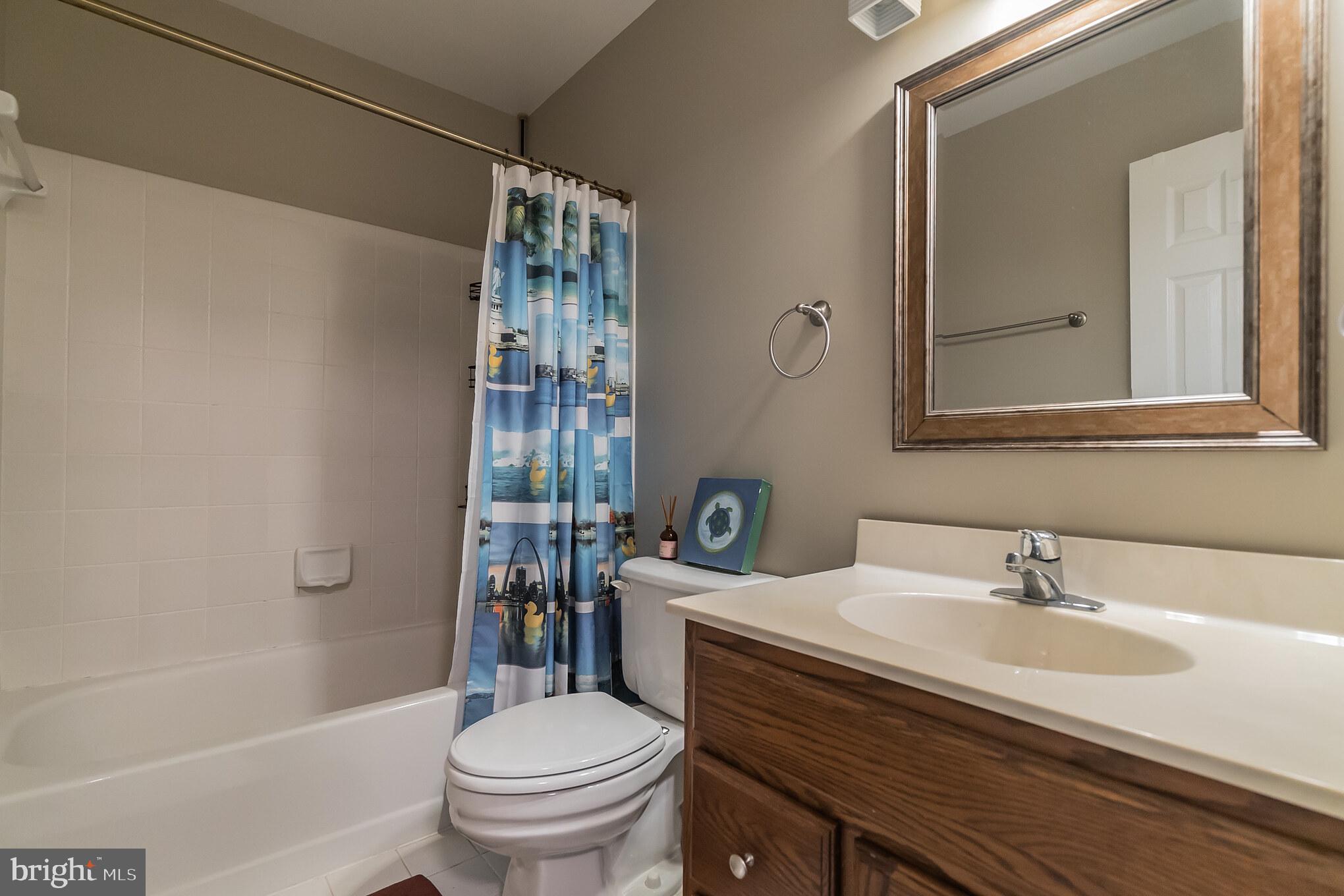 GRESHAM PLACE - Residential