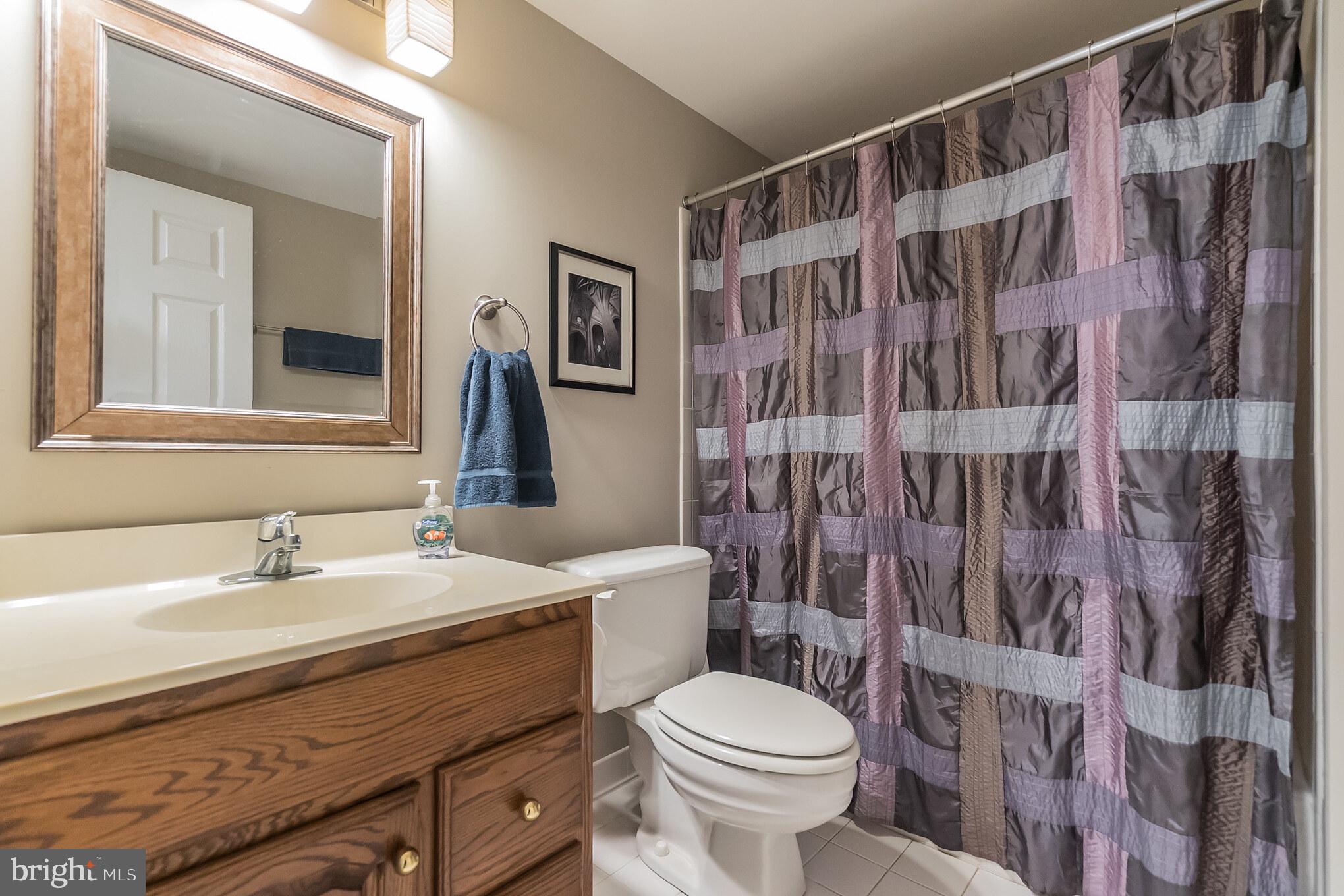 GRESHAM PLACE - Residential