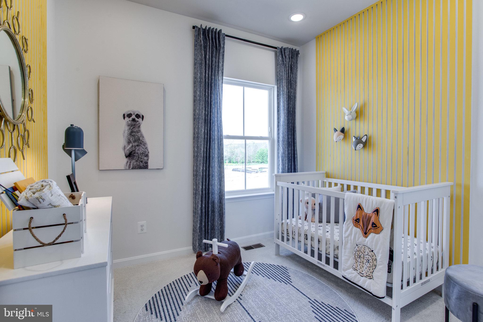 TOWNS AT MARKET COMMONS - Residential