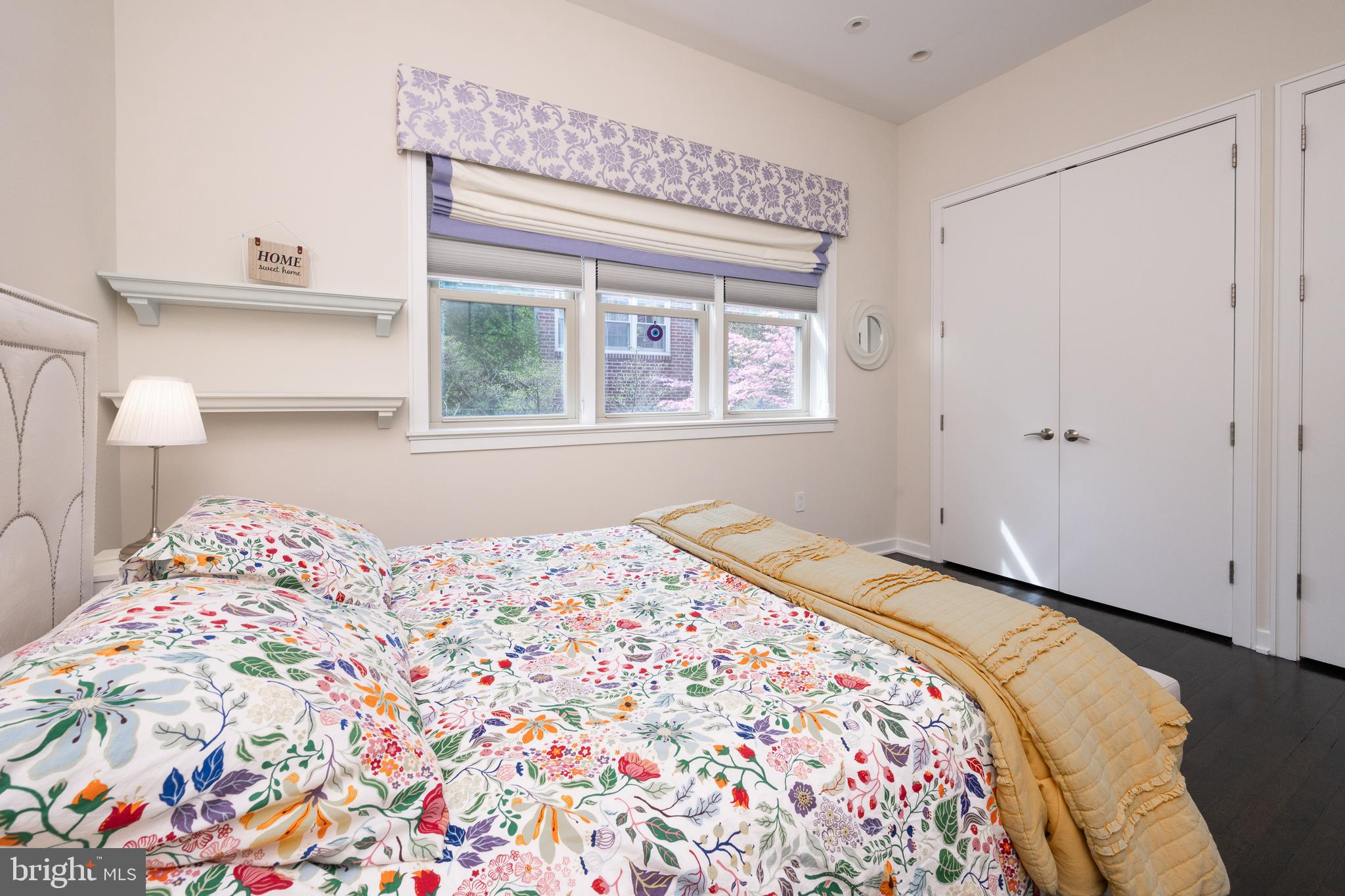 WASHINGTON SQ WEST - Residential