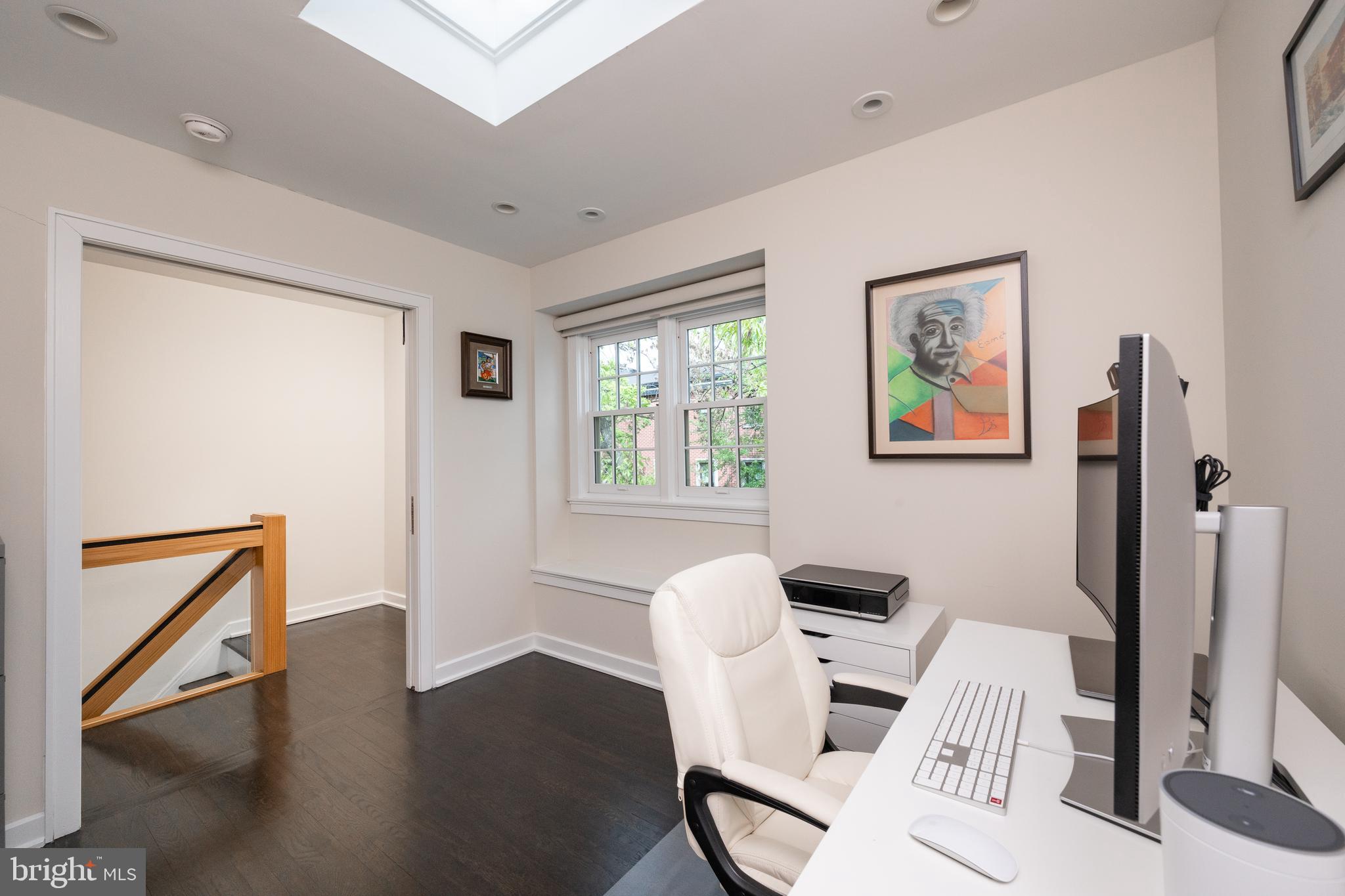 WASHINGTON SQ WEST - Residential