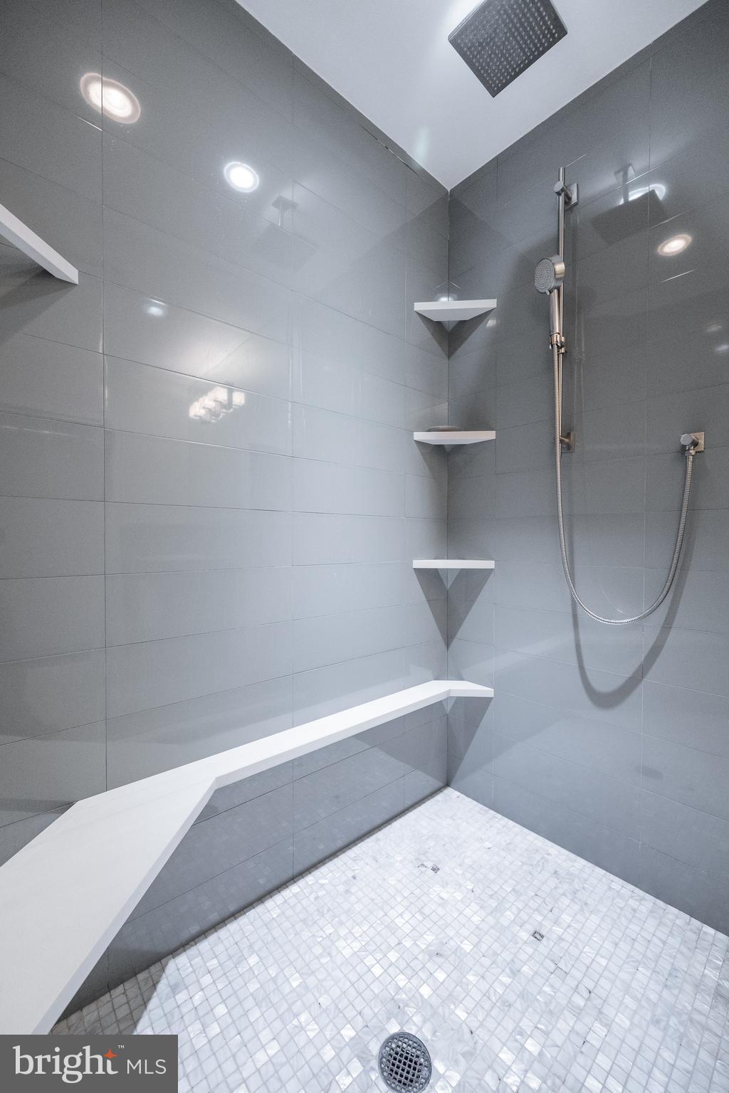 WASHINGTON SQ WEST - Residential
