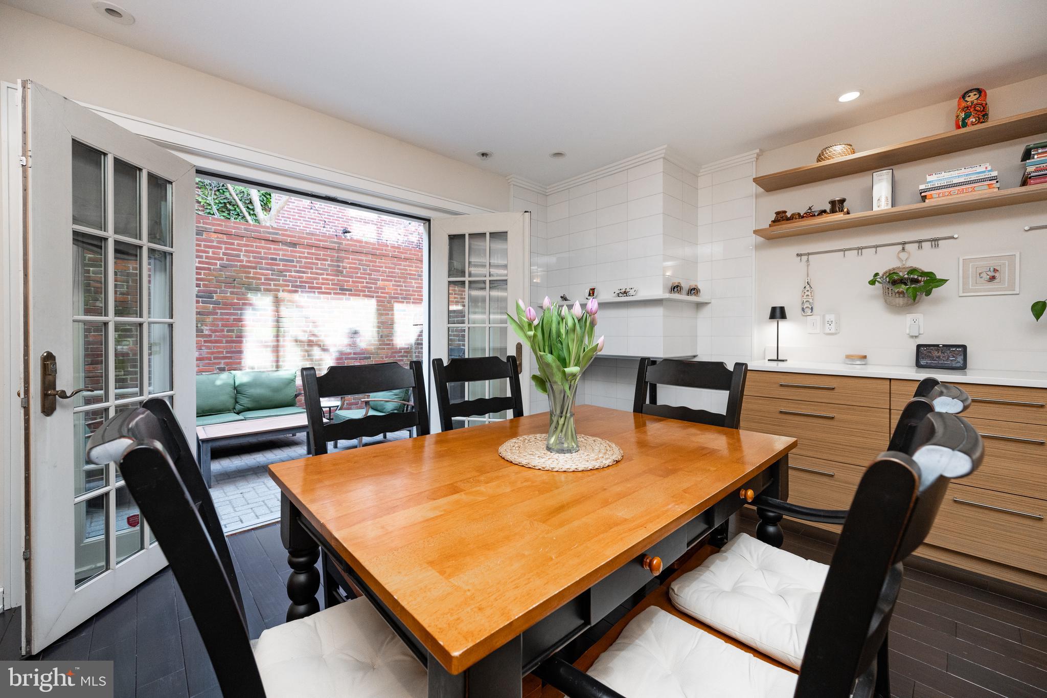 WASHINGTON SQ WEST - Residential