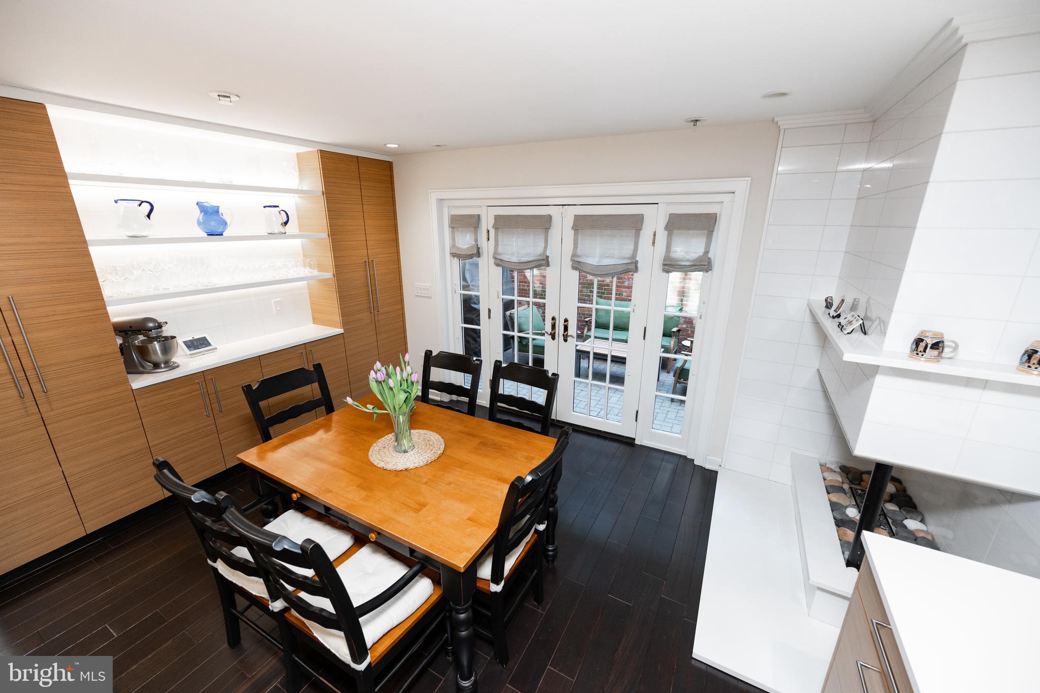 WASHINGTON SQ WEST - Residential