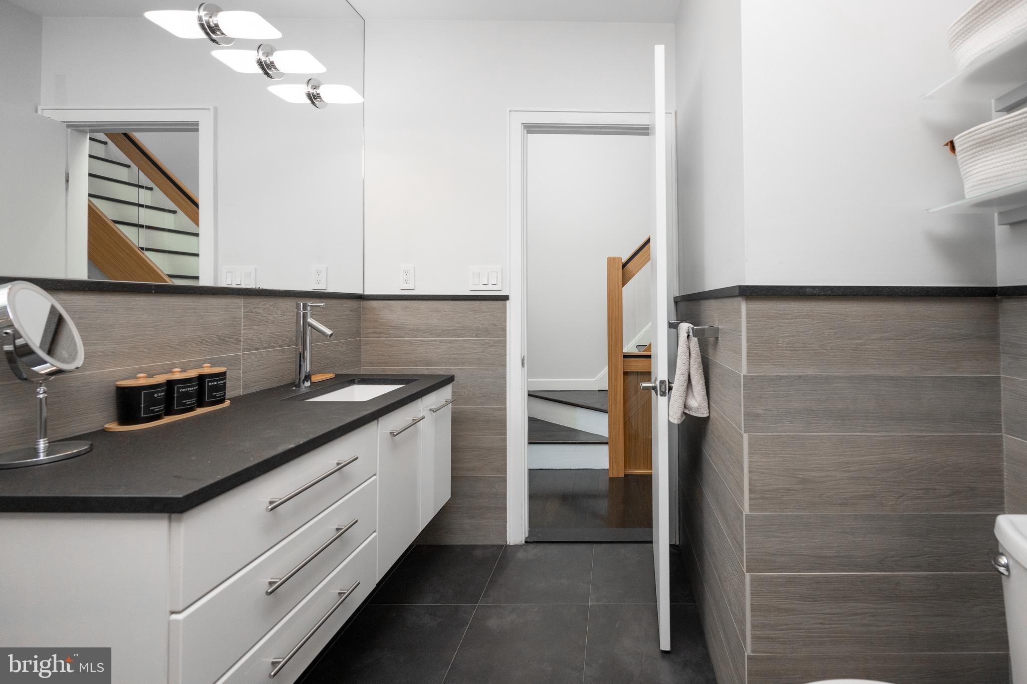 WASHINGTON SQ WEST - Residential