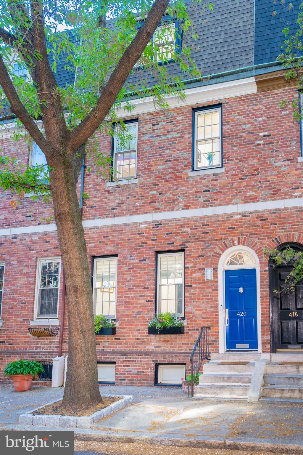 420 S 11TH STREET