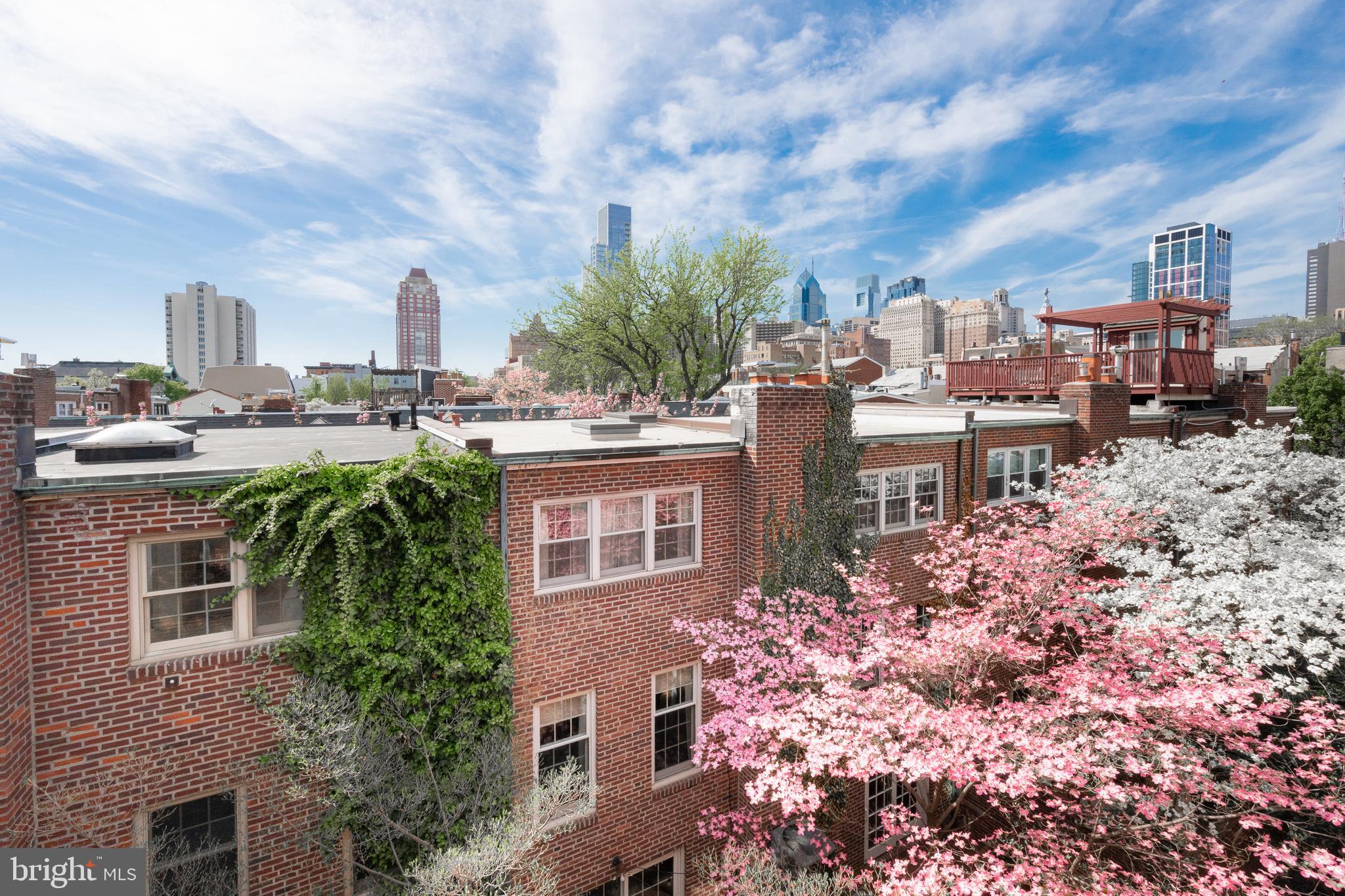 WASHINGTON SQ WEST - Residential