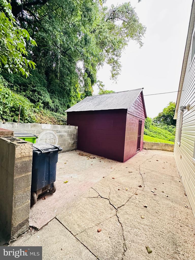 CAPITOL HEIGHTS - Residential Lease