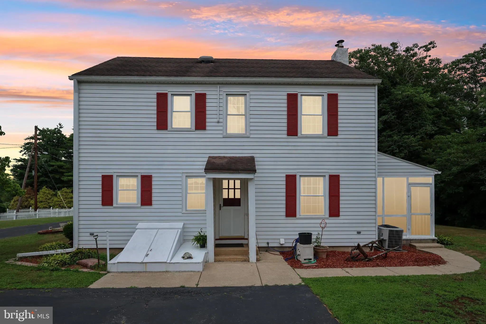 Bridgeton, New Jersey 08302, United States, 3 Bedrooms Bedrooms, ,2 BathroomsBathrooms,Residential,Active,170378