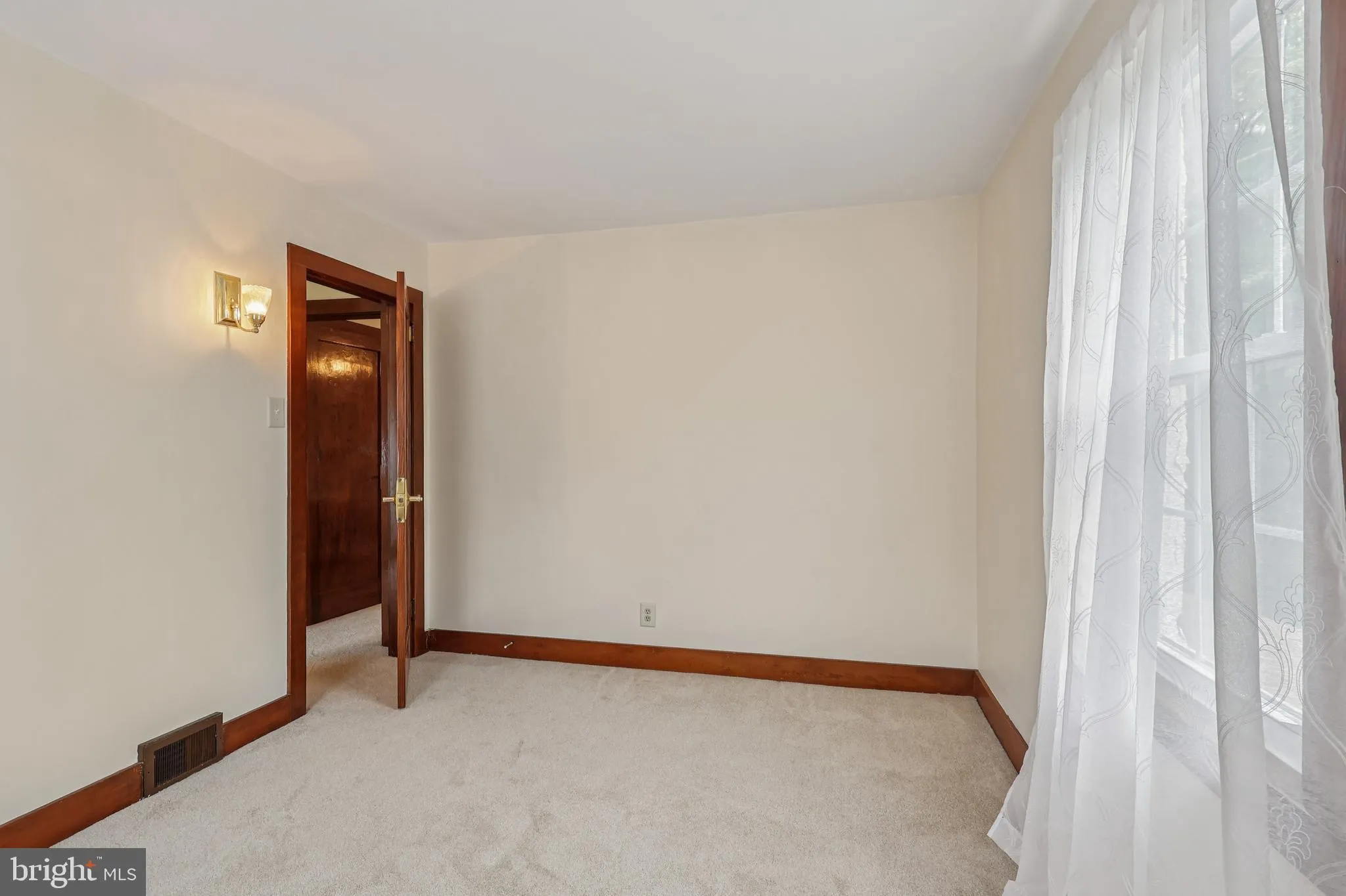 Bridgeton, New Jersey 08302, United States, 3 Bedrooms Bedrooms, ,2 BathroomsBathrooms,Residential,Active,170378