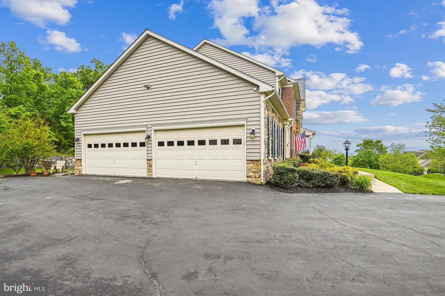 21550 WILD TIMBER COURT