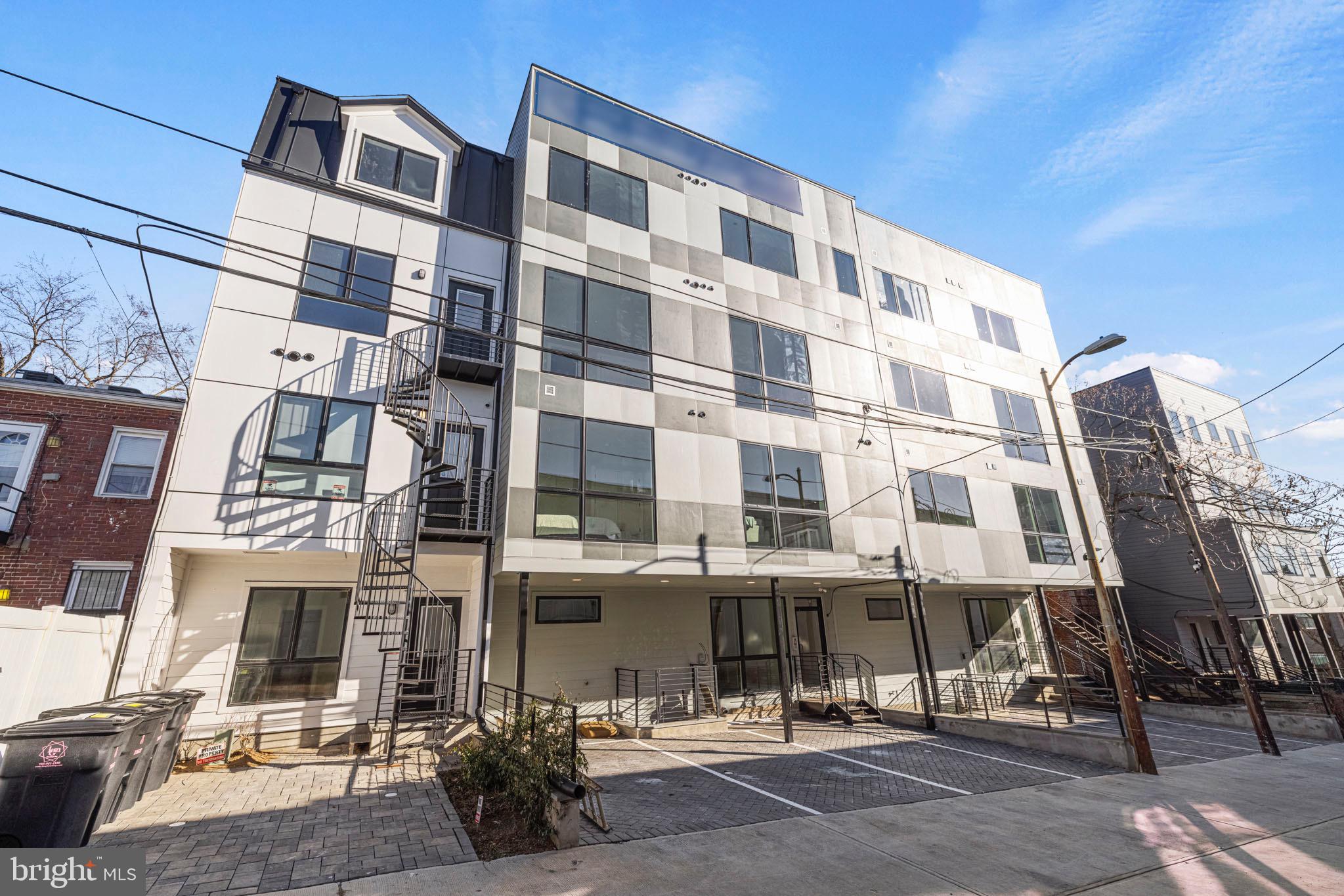 824 18TH STREET NE 303