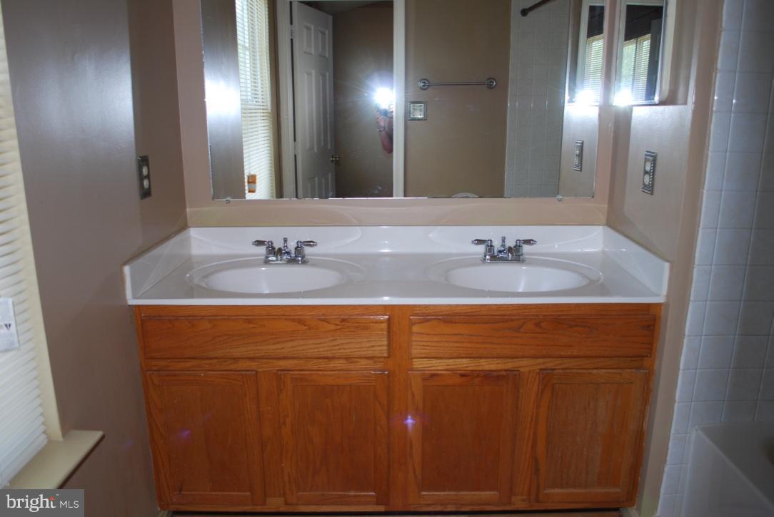 ACTON VILLAGE - Residential Lease