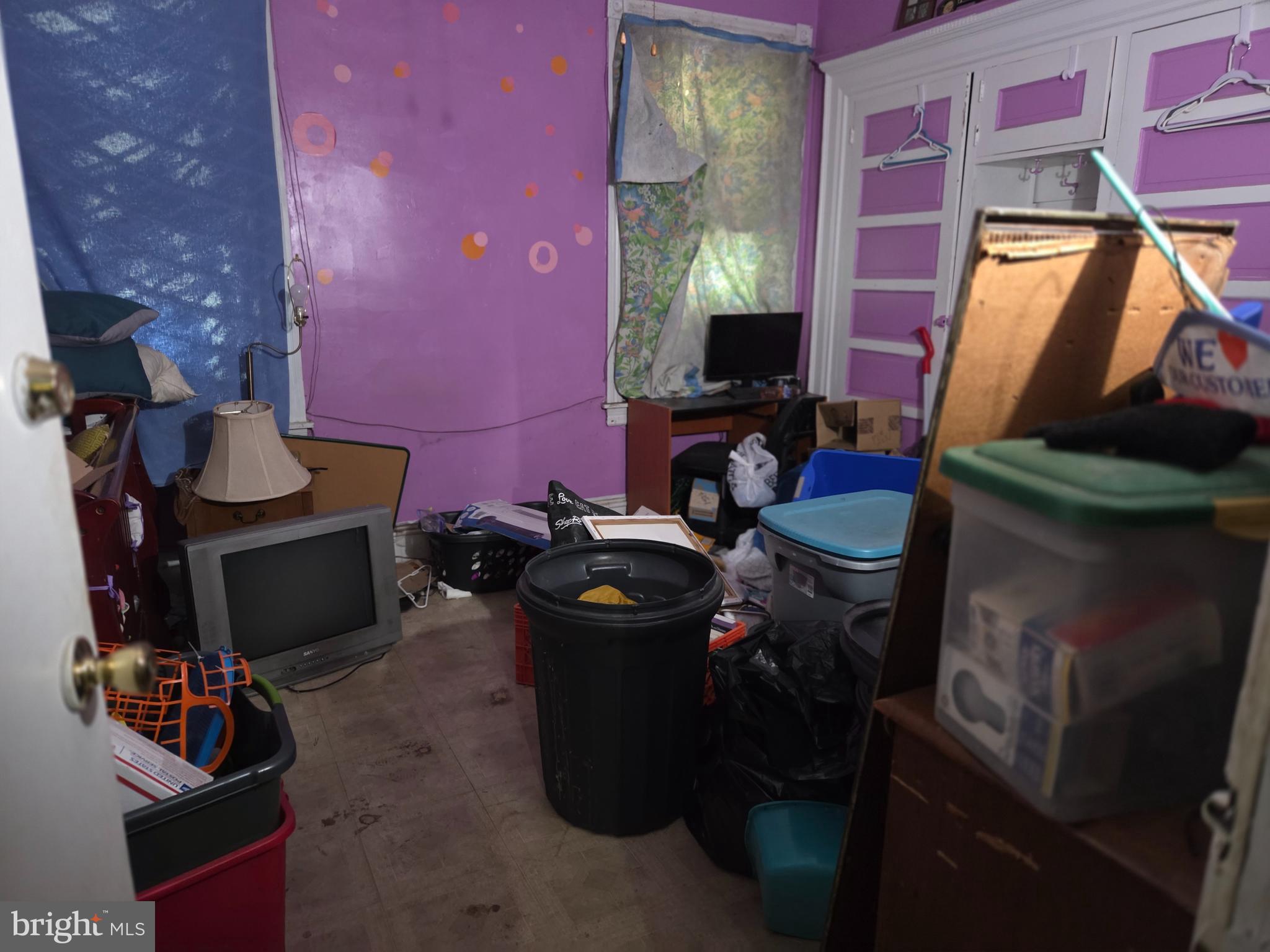 BELMONT VILLAGE - Residential