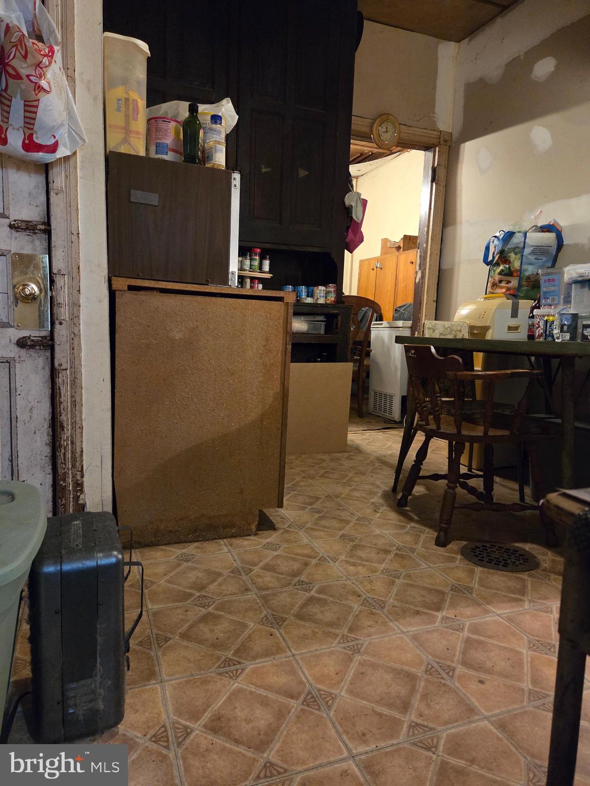 BELMONT VILLAGE - Residential