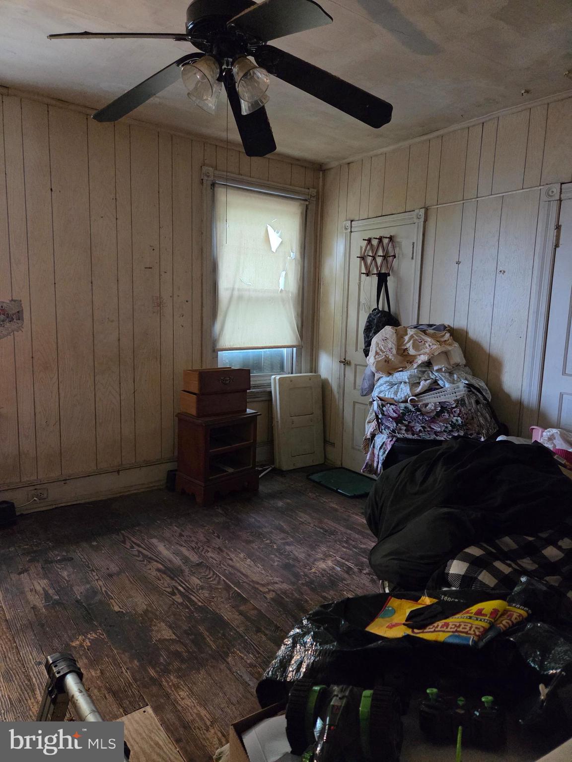 BELMONT VILLAGE - Residential