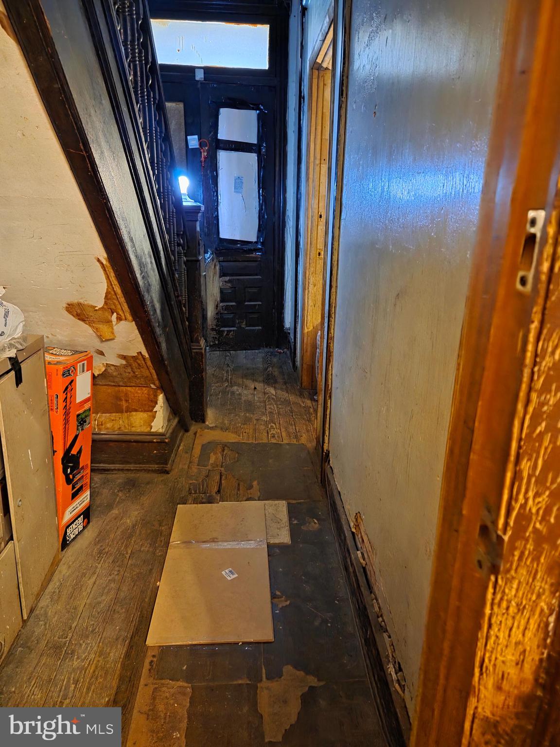 BELMONT VILLAGE - Residential