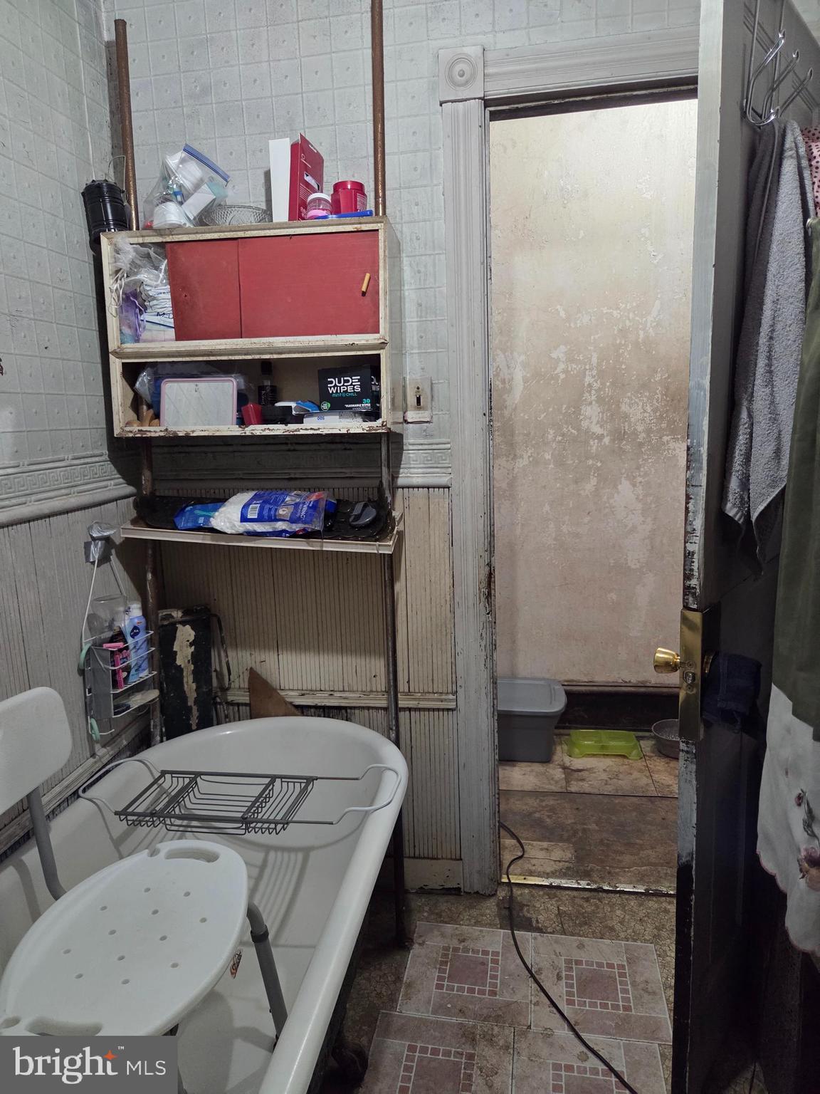 BELMONT VILLAGE - Residential