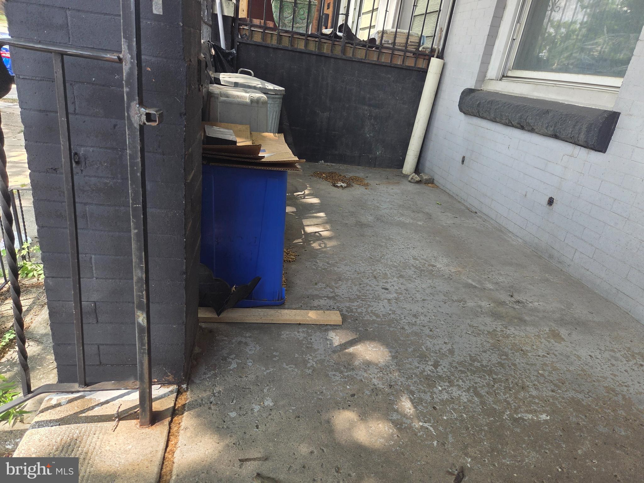 BELMONT VILLAGE - Residential