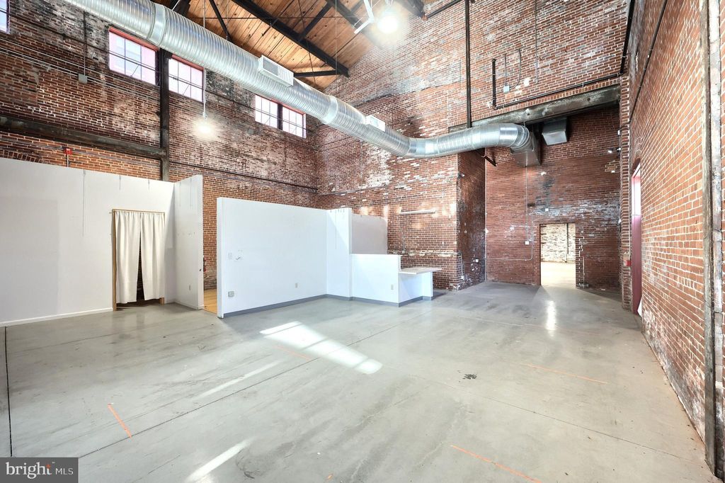 Photo of 241 N Franklin Street #4, HANOVER, PA 17331 (MLS # PAYK2097784)